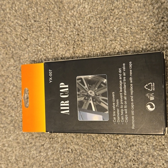 Mitsubishi Black & Silver Car Tire Valve Caps and Keychain Set - Picture 4 of 4